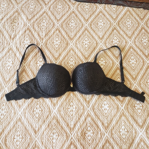 Victoria Secret Very Sexy push up bra - Picture 1 of 4